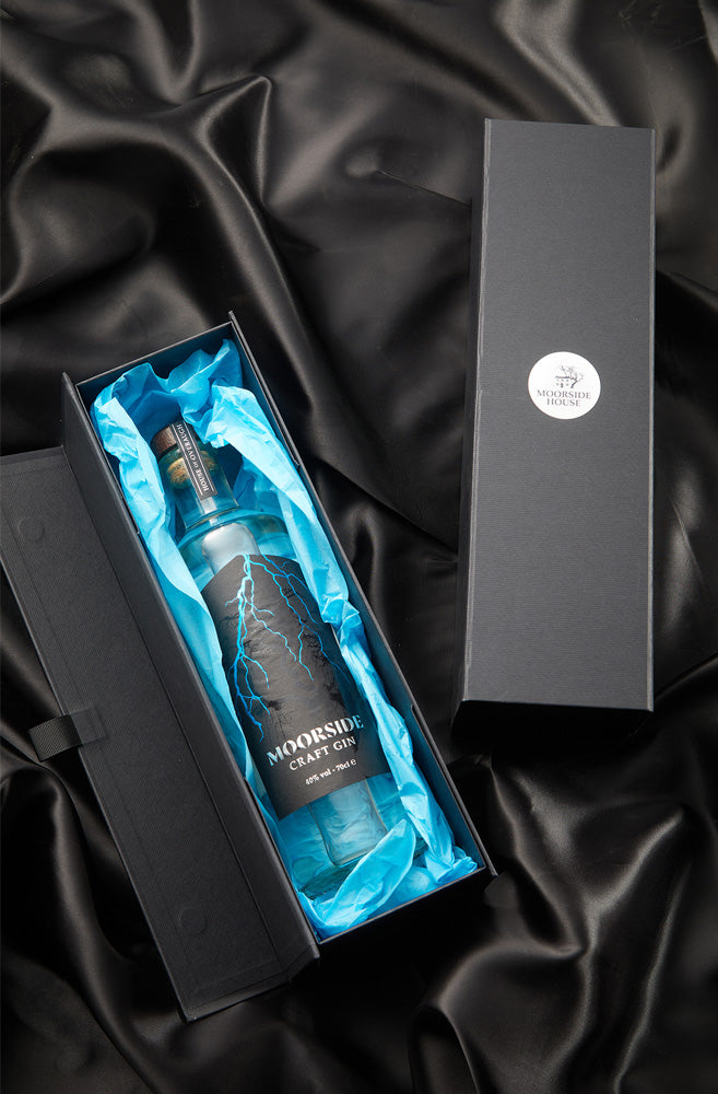 Moorside Craft Gin in a Presentation Box - 70cl 40% vol